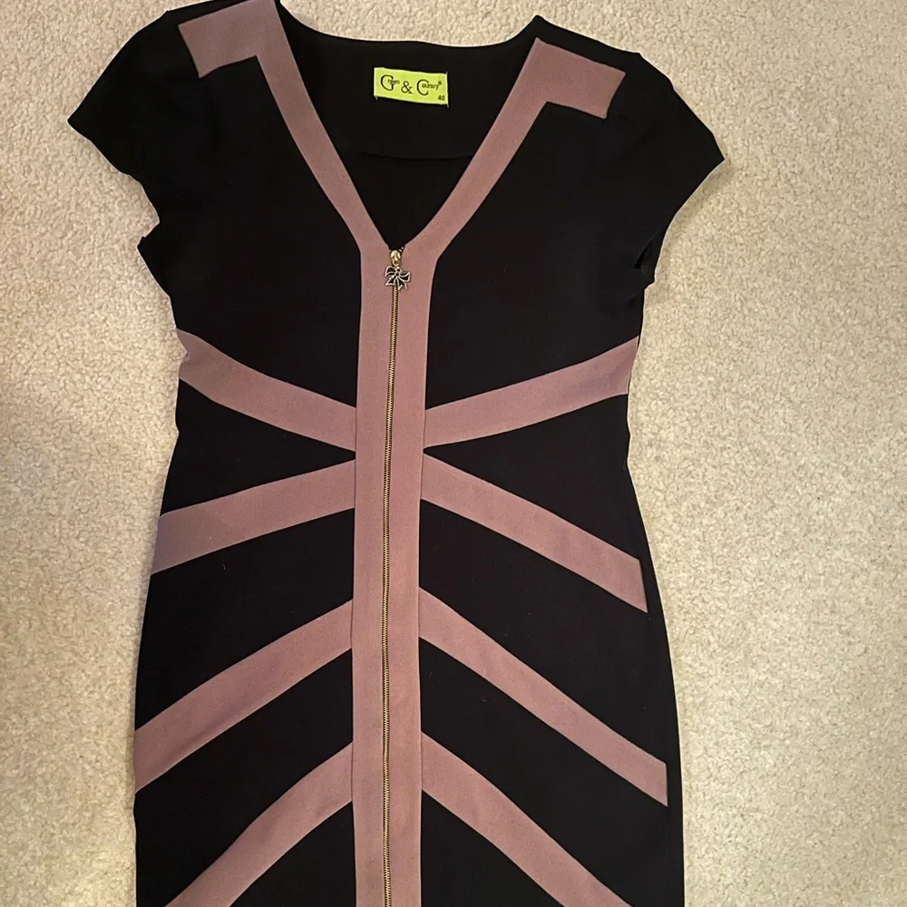 Dress - Picture 6 of 8